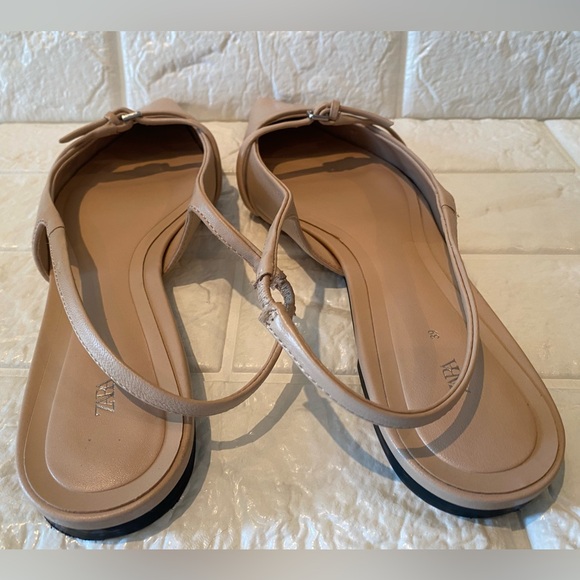 Zara Pointed Flat Leather Slingbacks - Picture 4 of 8
